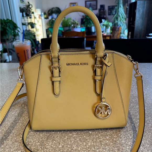 Michael Kors Tan Leather Handbag - Picture 1 of 7
